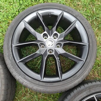 Gemini Black Alu sada R18 letní Škoda Octavia 3 VRS - 3