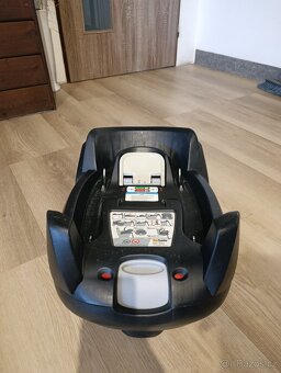 Prodám isofix základnu Besafe izi go - 3