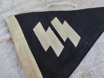 Německá vlaječka/praporek SS Berlin,24 x 41 cm - 3