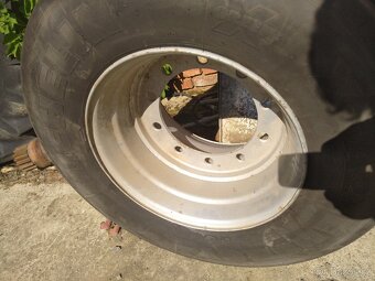 445/45R19.5  kompletní kola - 3