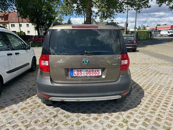 ŠKODA YETI 1.2 TSI 77kw DSG 2012 NOVE ROZVODY TOP STAV - 3