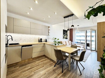 Pronájem bytu 2+kk, 60 m2, Praha - 3