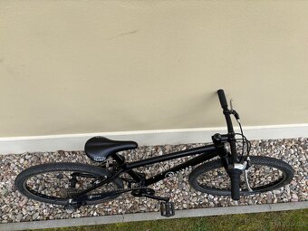KUBIKE 24L MTB cerne - 3