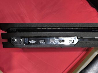 Playstation PS4 Pro 1 TB - 3