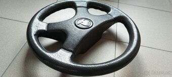 Volant škoda favorit - 3