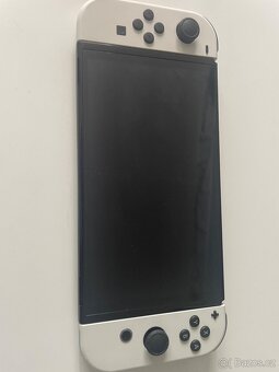 Nintendo switch OLED + příslušenství - 3
