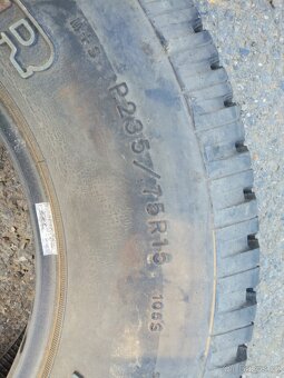 235/75 r15 goodyear wrangler - 3