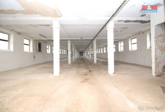 Pronájem skladu, 3652 m², Kratonohy - 3