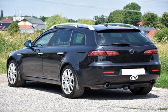 Alfa Romeo 159 2.4 JTDm 20V Q4 6st Sportwagon,KŮŽE,XENONY - 3
