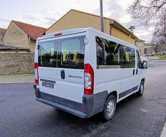 Půjčovna minibus 9 míst automat - 3