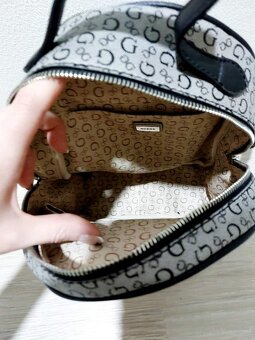 malý Guess batoh - 3
