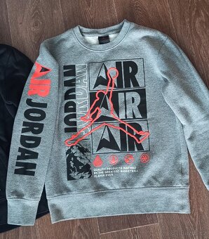 2 ks dětská mikina Air Jordan vel. M 140/152 - 3