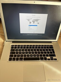 Velmi hezký,čistý Macbook Pro 15" CTO i5, 8 GB,480GB SSD - 3