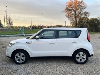 Kia Soul 1.6 CRDi 94KW Silber - 3