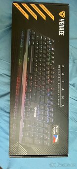 Prodám mechanickou herní klávesnici Yenkee Katana YKB 3500US - 3