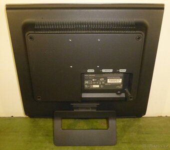 LCD monitor SONY 19 palců, 5:4, 1280x1024 - 3