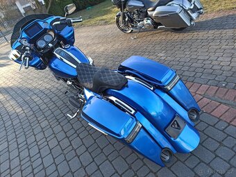 Road Glide Bagger - 3
