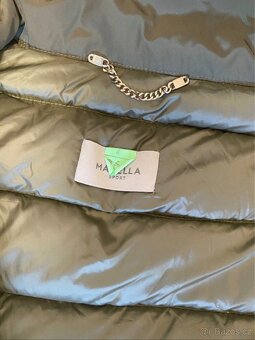 Péřová bunda zn.Marella, vel.M - 3