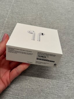 AirPods 2.generace - 3