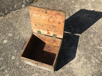 Dřevěná bedna na munici - 3