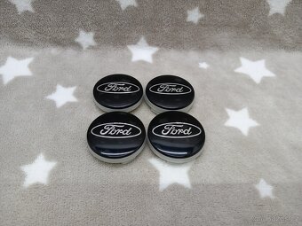 Středové krytky Ford, 54x52mm Černé - 3