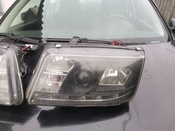 VW Bora devil eyes - 3