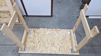 Stoly rozkládací cca 80ks - 3