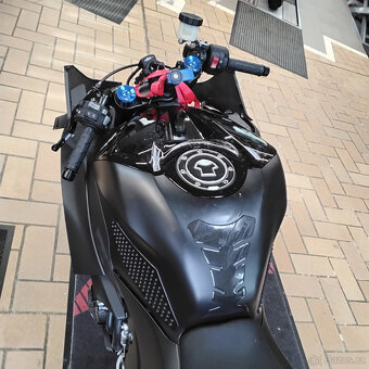 Honda CBR 600RR - 3