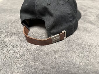 Kšiltovka Levi's - 3