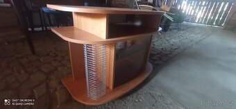 TV Stolek - 3