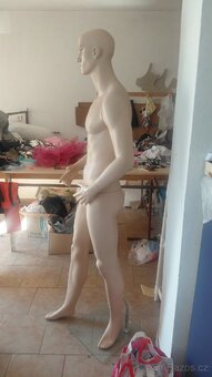 Figurina - 3
