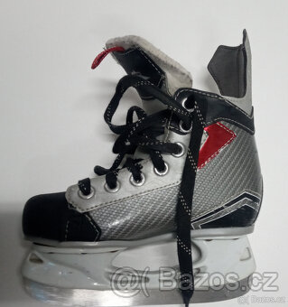 Brusle Easton Stealth S1 EU29,5 YTH11 - 3