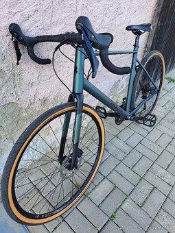 Gravel BULLS - komplet Shimano GRX - 3