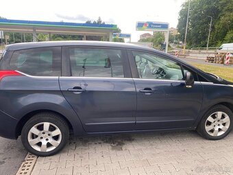 Peugeot 5008 - 3