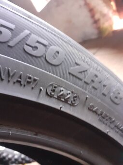 Kumho 215/50/18 92W - 3