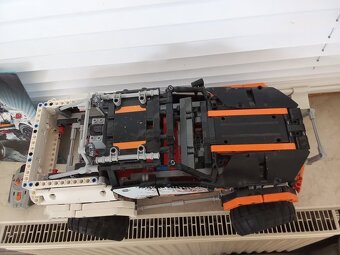 Lego Technic 9398 - 3