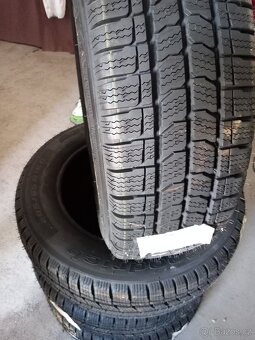 Pneu 205/65 R16C - 3
