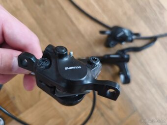 Sada brzdového a dalšího příslušenství (Shimano...) na kolo - 3