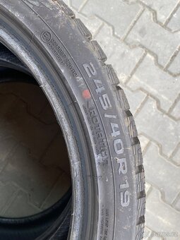 Zimní sada pneu NOKIAN 245/40/19 a 275/35/19 - 3