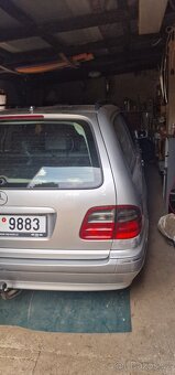Mercedes s210 - 3