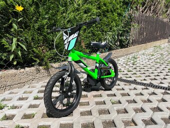 Dětské kolo 12 Dino Bikes + kolečka TOP - 3