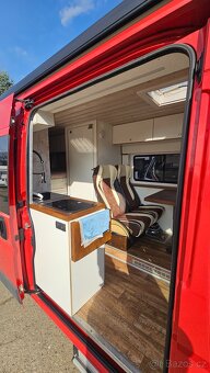 2017 bydlík velmi pěkná vestavba obytné auto - 3