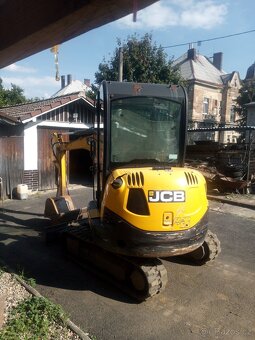 Prodám jcb8026,první majitrl - 3