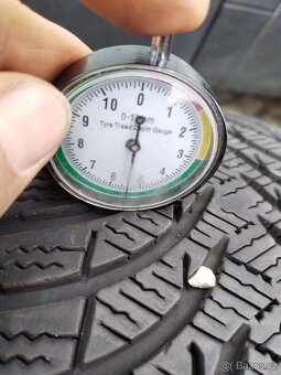 215/60/16 zimní pneu MICHELIN a GOODYEAR 215/60 R16 - 3