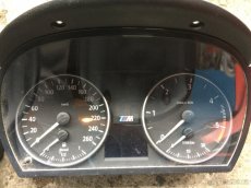 BMW E90 E91 budíky - různé verze předfacelift/facelift - 3