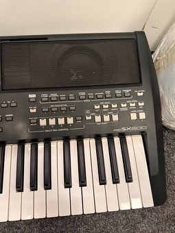 Yamaha PSR-SX600 - 3