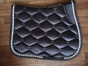 Dečka podsedlová Signature PS of Sweden, skoková, černá - 3