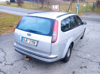 Ford Focus  kombi 1,8 benzín , tažné - 3
