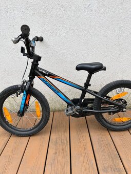 Kolo Specialized vel. 16 - 3