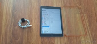 Apple Ipad 6.generace 32GB - 3